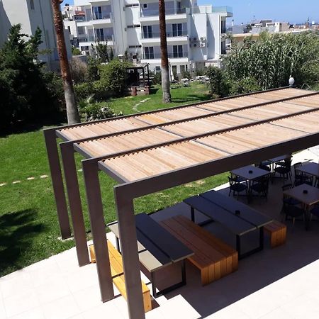 Icarus Hotel Kalamaki Dış mekan fotoğraf